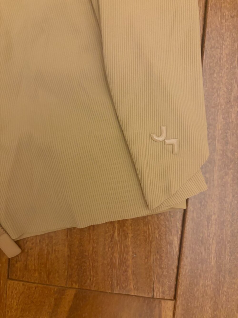 Joy Lab butterfly tan drawstring double layer athletic shorts - Picture 3 of 3
